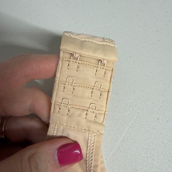 Marena Recovery Post Surgery Mastectomy Bra Womens 38 40 Front Closure USA Made - Picture 6 of 9